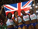 Britská sestava slaví vítzství ve tafetovém závod na 4x100 metr na ME v...