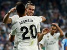 Marco Asensio a Gareth Bale (Real Madrid) slaví branku do sítě Getafe.