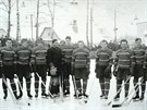 árský tým v sezon 1958-59 na kluziti na Rybníku
