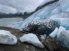 Svartisen II. Malba na ledovec, 3x2x2m, biologicky odbouratelná barva s...