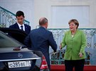 Nmecká kancléka Angela Merkelová se v sobotu sela s ruským prezidentem...