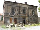 Rekonstrukce ek i rabnsk dm za plzeskou synagogou. (15. srpna 2018)