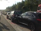 Na Praskm okruhu se srazila 4 auta (14. 8. 2018).