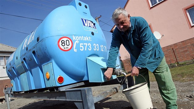 Polis Kryre'deki kirli suyla ilgilenecek