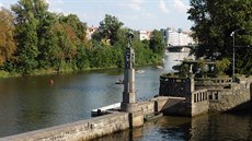 Vltava u zdymadla na Smíchov, srpen 2018.