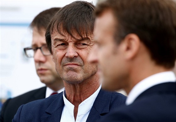 Francouzský ministr ivotního prostedí Nicolas Hulot s prezidentem Emmanuelem...