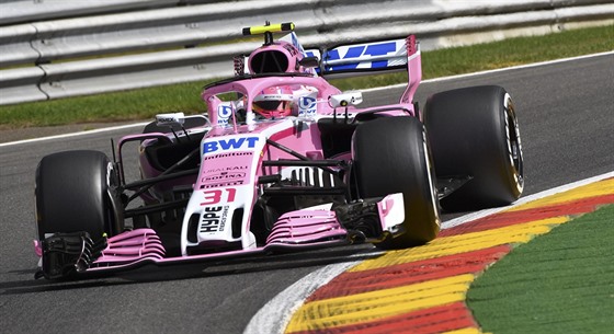 Esteban Ocon ze stáje Force India skonil v kvalifikaci na Velkou cenu Belgie...