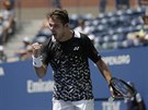 Stan Wawrinka slaví vítzný set proti Grigoru Dimitrovovi v prvním kole US Open.
