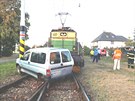 V obci Malice na Táborsku se v pondlí ráno stetl na pejezdu vlak s osobním...
