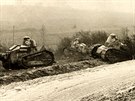 Tanky Renault FT-17 vyazené v boji (Francie, 1918)