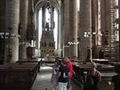 Katedrla v Plzni prochz po sto letech generln opravou