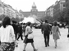 Václavské námstí v prvních dnech okupace (srpen 1968)