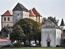 Kapli nechal postavit ve druh polovin 17. stolet majitel hradu Kmen Jan...