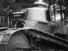 Lehký tank Renault FT ve výzbroji eskoslovenské armády bhem závrených...