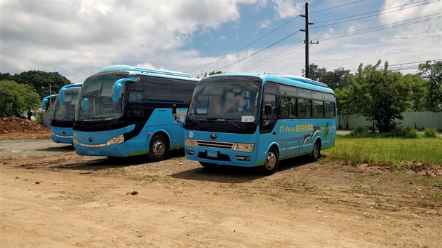 Cestovn kancele nemaj pro autobusy na palauskm Kororu vyuit(19. srpna 2018)