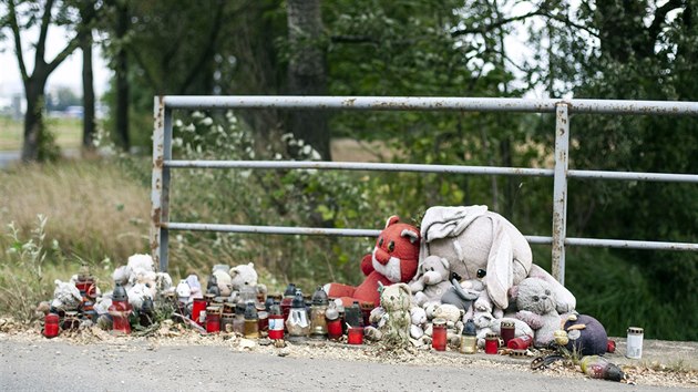 Pohled na pietn msto u kiovatky na kraji Olomouce, kde na konci bezna 2018 pi nehod ty aut zavinn opilm idiem zemely dv dti a dal ti lid se zranili.