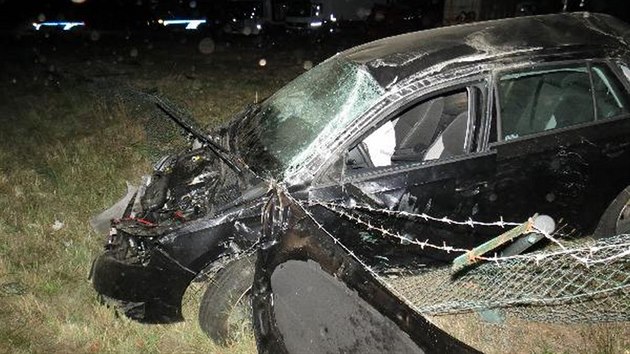 Opil idi po nehod skonil v plot u Holovous na Jinsku (23.8.2018).