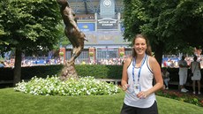 Petru Kvitovou, kterou p�ed US Open trápilo bolavé rameno, v New Yorku...