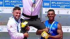 Kanoista Martin Fuksa (vlevo) získal v Portugalsku stíbro na kilometrové...
