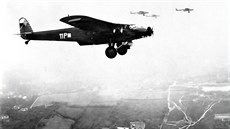 Tímotorové bombardéry Avia F.IX eskoslovenského letectva