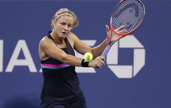 STATEČNĚ. Česká tenistka Karolína Muchová bojovala ve druhém kole US Open proti...