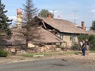 P�l domku na H�bitovn� ulici v �esk�m T��n� se po explozi zcela zhroutilo....
