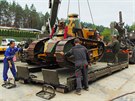 Unikátní tank Renault FT pi transportu do Vojenského technického muzea v...