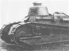 Tank Renault FT pi vojskových zkoukách eskoslovenské armády (1922).