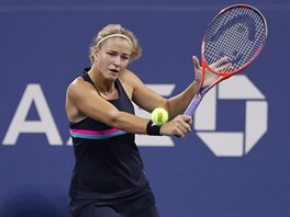 STATEN. esk tenistka Karolna Muchov bojovala ve druhm kole US Open proti...