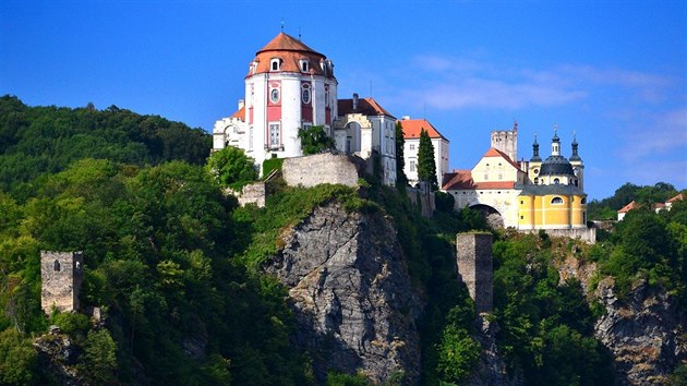 Vranov nad Dyjí. V roce 1918 spravoval zámek a rozlehlé polnosti polský rod Stadnických. 