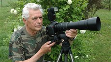 Fotograf a ornitolog Ji�í Bartl po�ídil u� stovky fotek p�írody. Letos se ale...