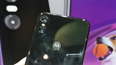 Motorola One