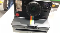 Instantní fotografie z nového Polaroidu One Step+ lze pímo doladit v aplikace...