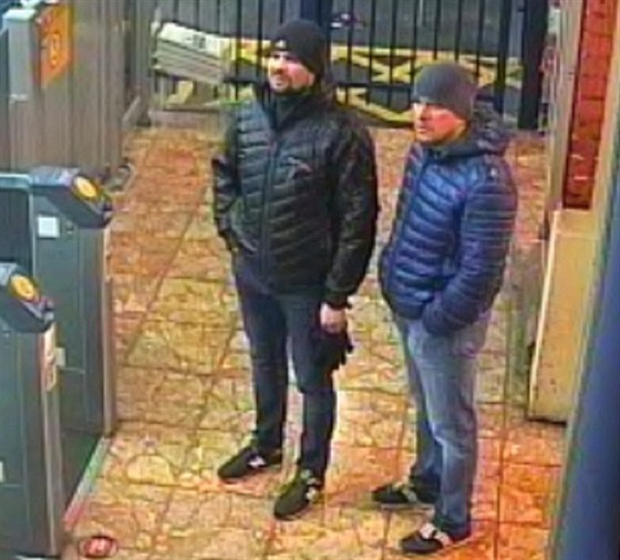 Údajní útoníci na Sergeje Skripala Alexander Petrov a Ruslan Boirov na...