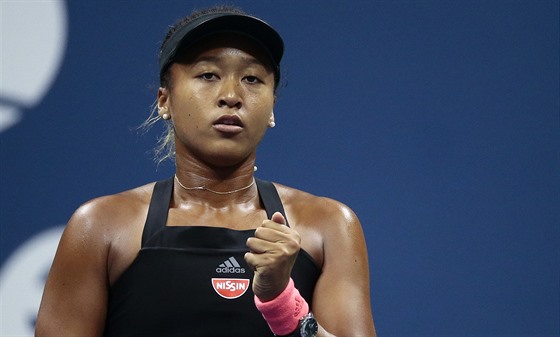 Vítzné gesto japonské tenistky Naomi Ósakaové ve finále US Open