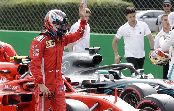 Finský jezdec formule 1 Kimi Raikkonen ze stáje Ferrari ovládl kvalifikaci na...