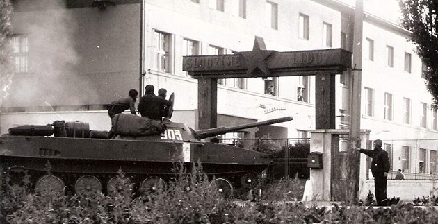 Jediná kasárna v zemi v srpnu 1968 Rusové nedostali. Tehdejí velitelé 7....