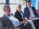 Spojené síly pro Prahu zahájily kampa v autobusu