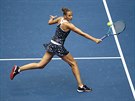 NA SÍTI. eská tenistka Karolína Plíková v osmifinále US Open s chutí vyráela...