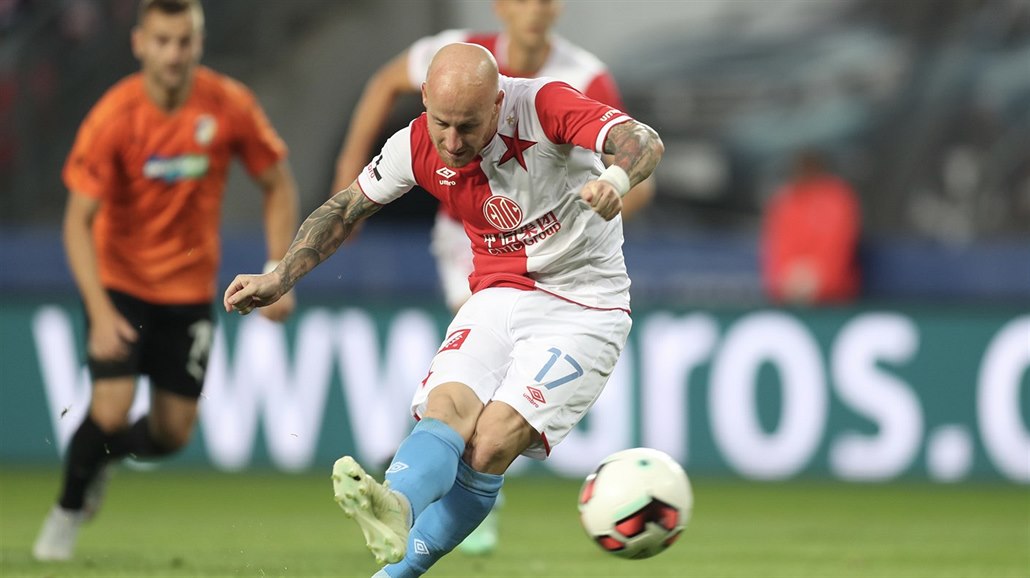 Miroslav Stoch ze Slavie prom�nil penaltu proti Plzni