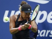 Naomi sakaov z Japonska odehrv mek bhem finle US Open.