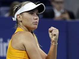 AMERICK TEENAGERKA. Devatenctilet tenistka Sofia Keninov slav zisk fiftnu...