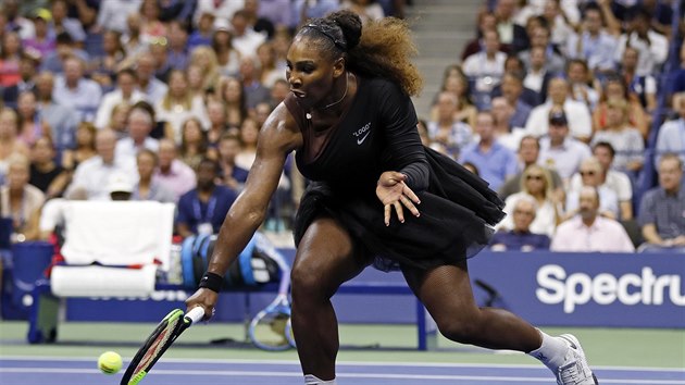 Serena Williamsov ve tvrtfinle US Open.