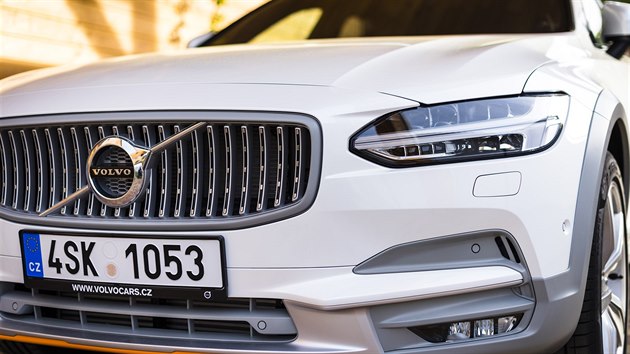 Volvo V90 Cross Country je jednou z nejdostupnjch cest, jak zskat vz se pikovou audiosoupravou Bowers & Wilkins.