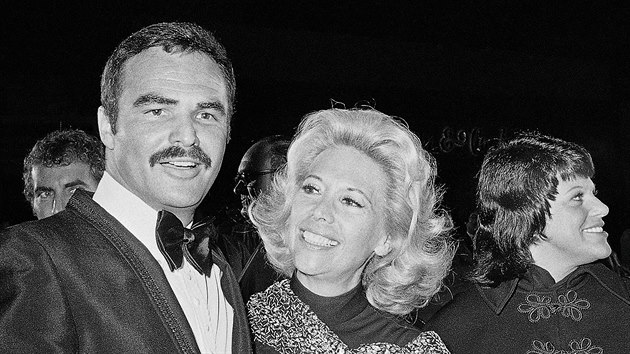 Ve věku 82 let zemřel americký herec Burt Reynolds (6. 9. 2018).