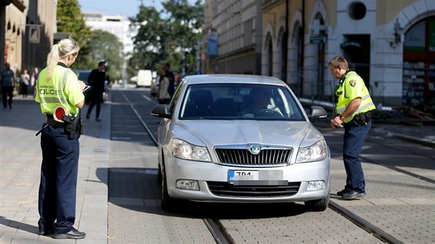 Na náměstí a do pěších zón v centru Brna mohou po spuštění rezidentního parkování vjet stovky řidičů s povolenkami.