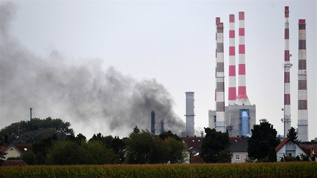 V prmyslovm arelu nedaleko bavorskho msta Ingolstadt vypukl por (1. z 2018).