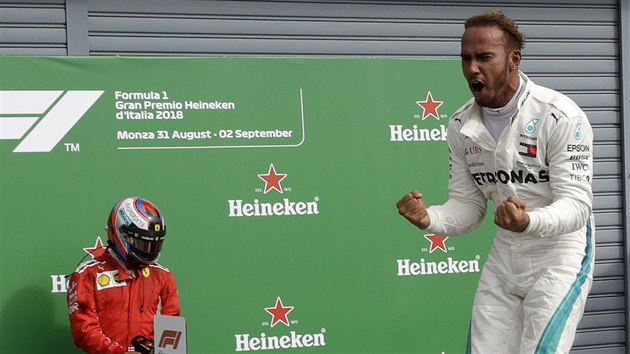 Lewis Hamilton ovldl Velou cenu Itlie.