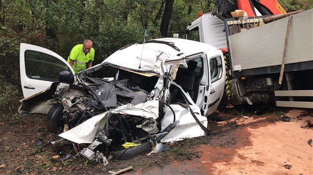 V Nymburce se srazilo osobn auto s nkladnm.(3.9.2018)