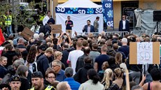 éf védských demokrat Jimmie Akesson agituje v Malmö (31. srpna 2018)
